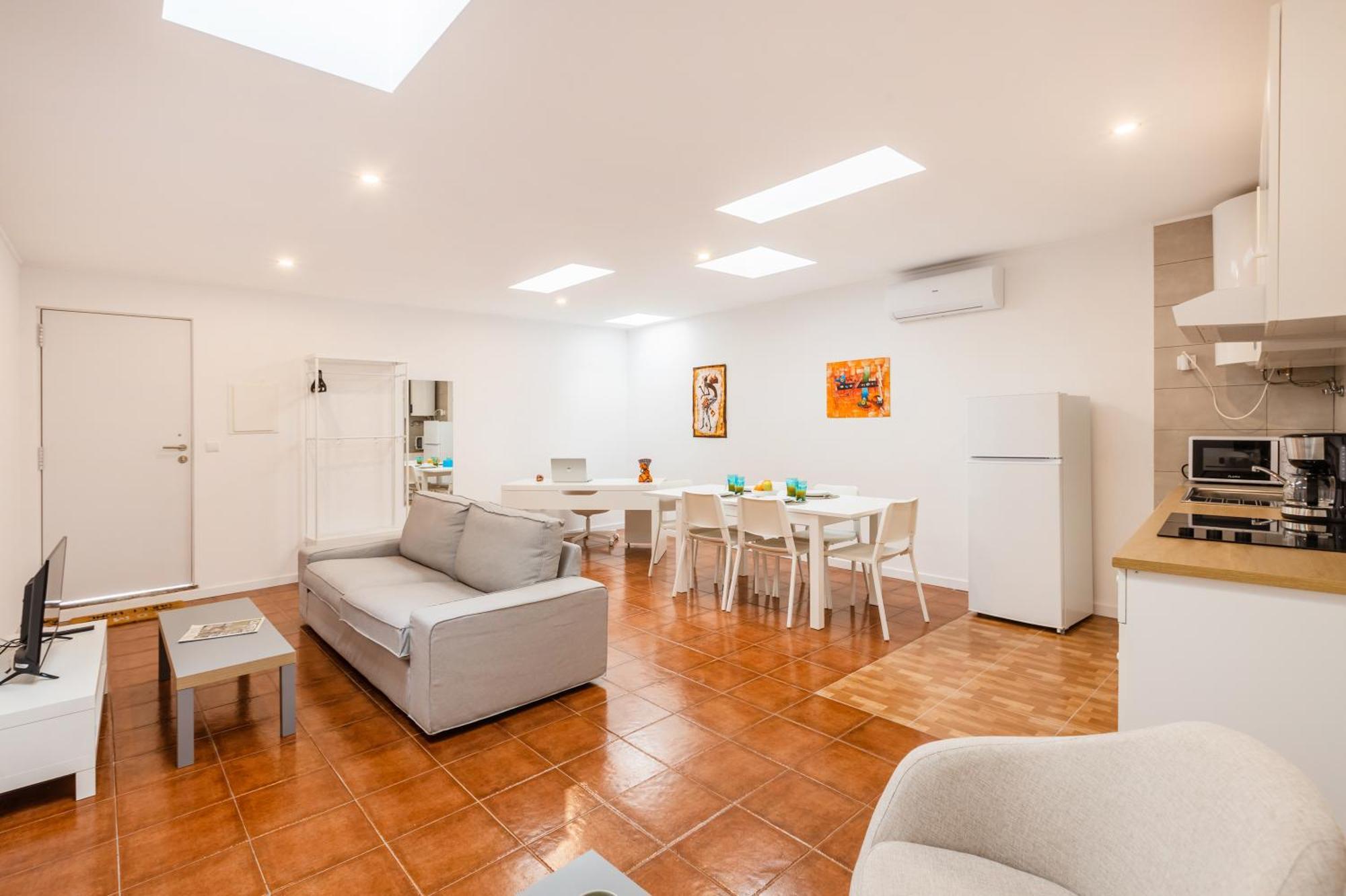 Live, Laugh, Love Beach Guest Home With Ac Madalena  객실 사진