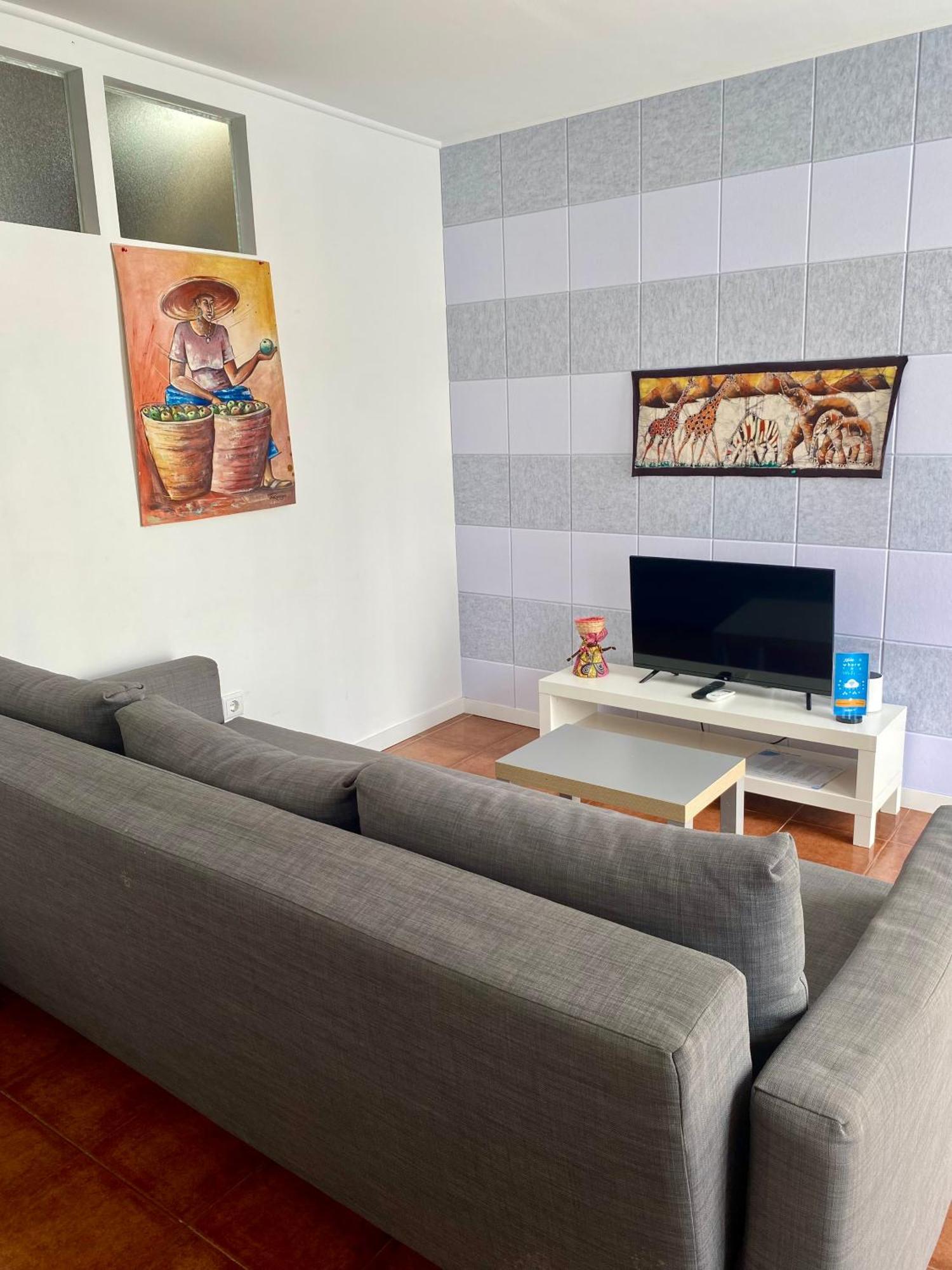 Live, Laugh, Love Beach Guest Home With Ac Madalena  객실 사진